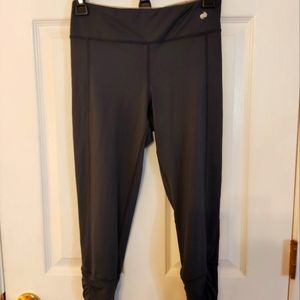 Active Wear Superfit Women's Yoga Pants Leggings Capri Size S Gray